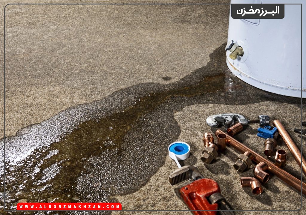 نشت مخزن پلی اتیلن